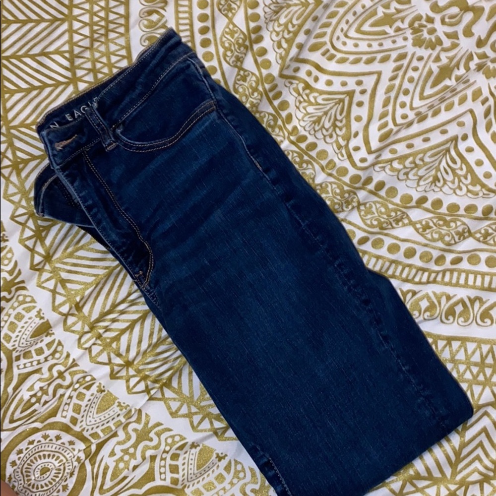 Dark wash skinny jeans